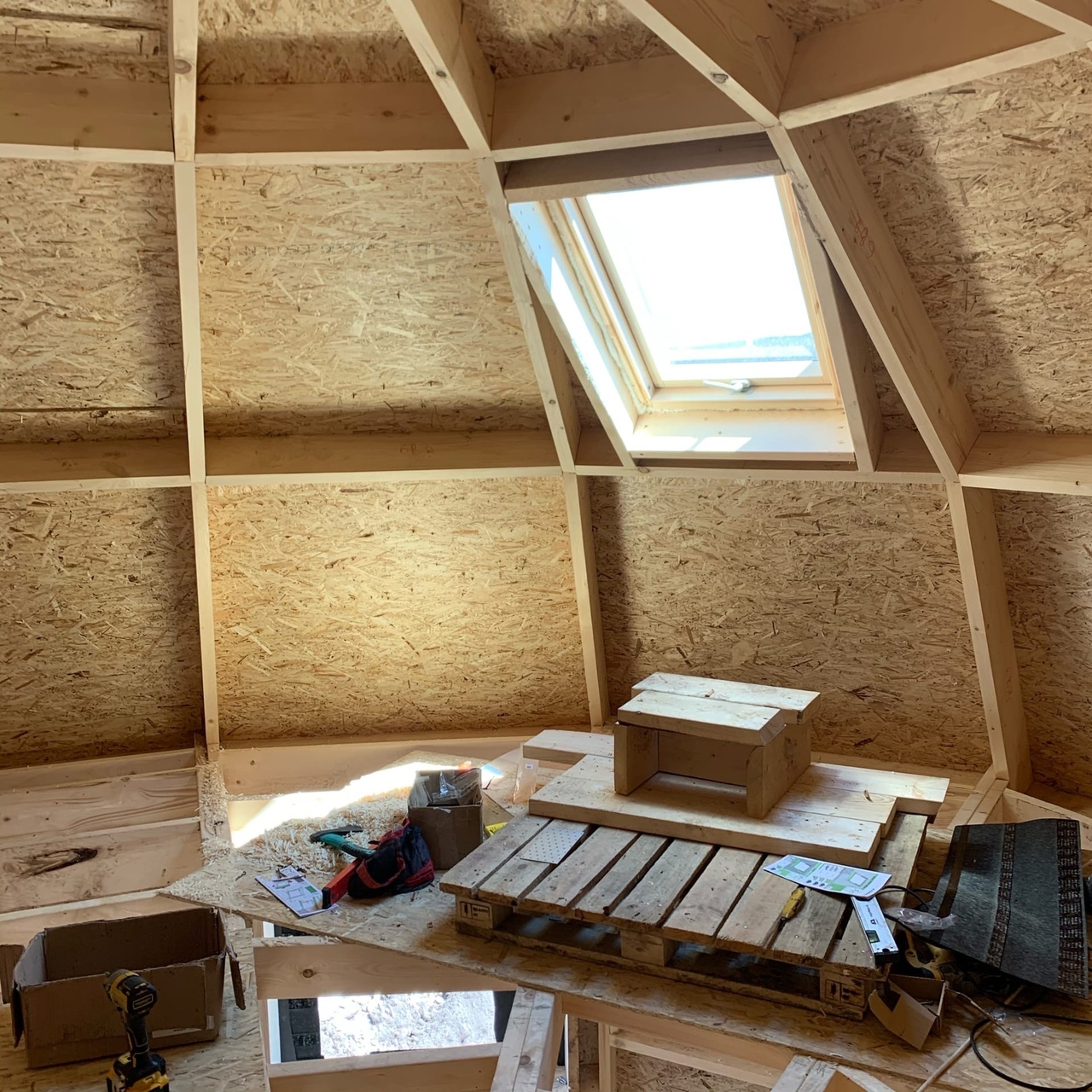 Купольный дом DOBROSFERA Z6HL в с. Леватки, Крым