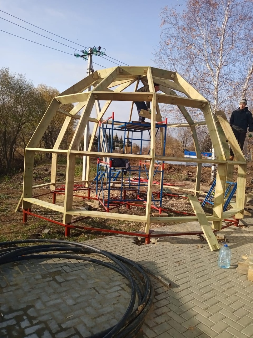 Группа компаний Alucons (Алюконс) начала монтаж бургерной