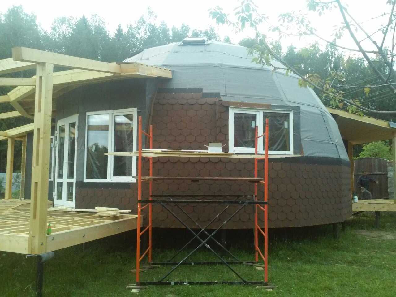 Начали монтаж кровли Z8 в Москве