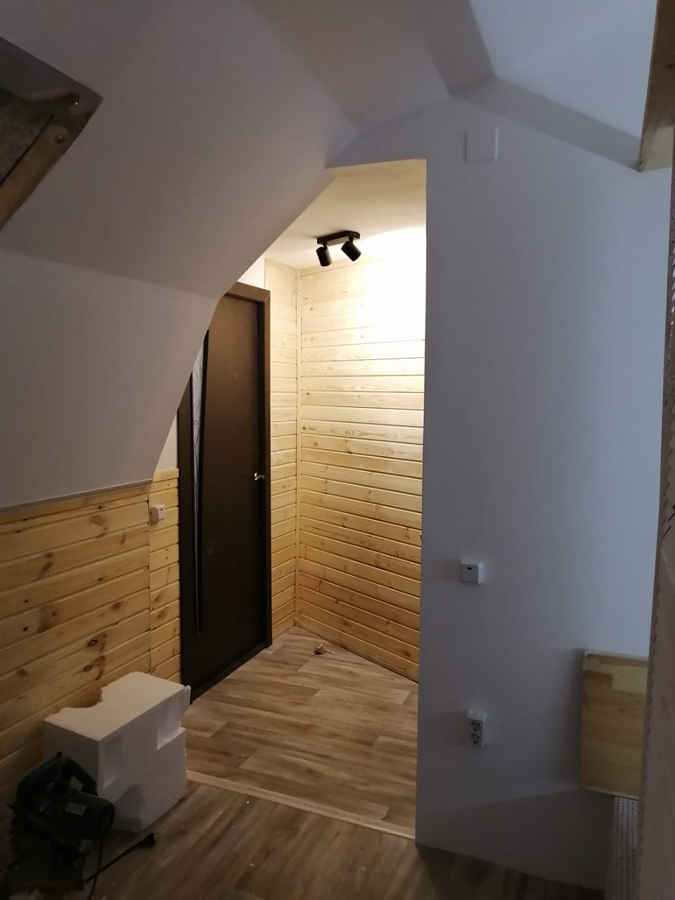 Заканчиваем оформление "подводной лодки" из серии "Знаменитости на Байкале"